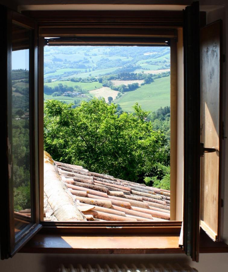 Country House Ca' Vernaccia Casa de hóspedes Urbino Exterior foto